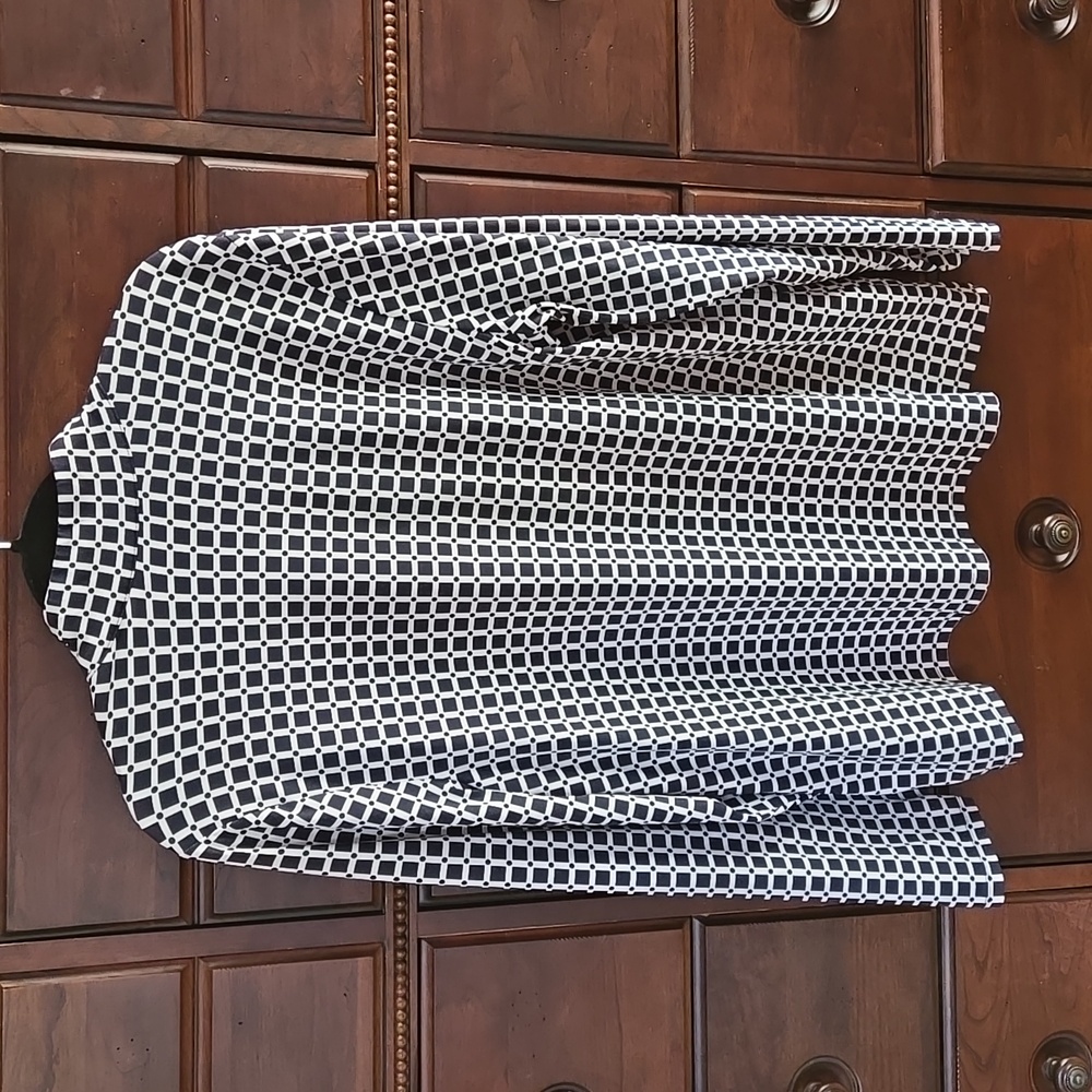 Women's Charter Club Quarter Zip Pullover. Size 1x. Navy and white. Like new! - Picture 3 of 8